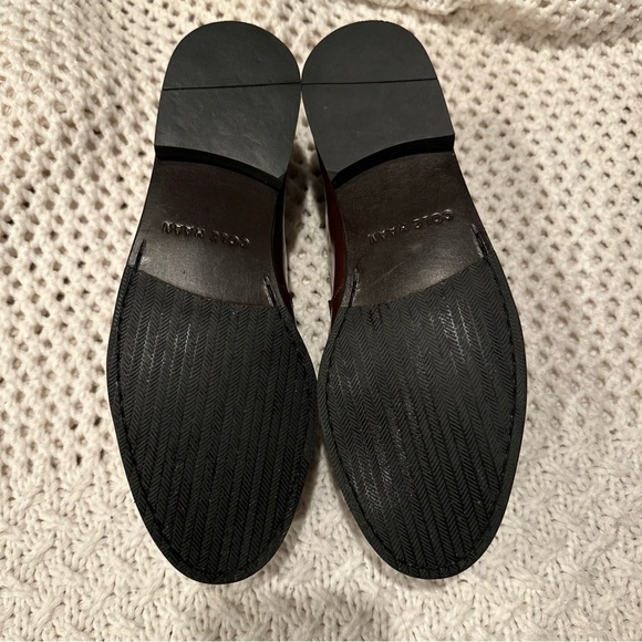 COLE HAAN MENS LOAFERS NWOB CHERRY COLOR 7 1/2M C13408 K‎ D14